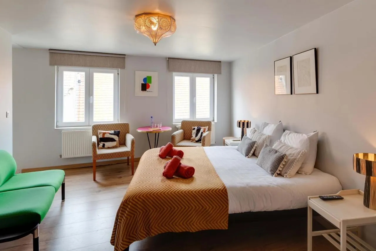 B&B Belle De Nuit Ostend Homestay