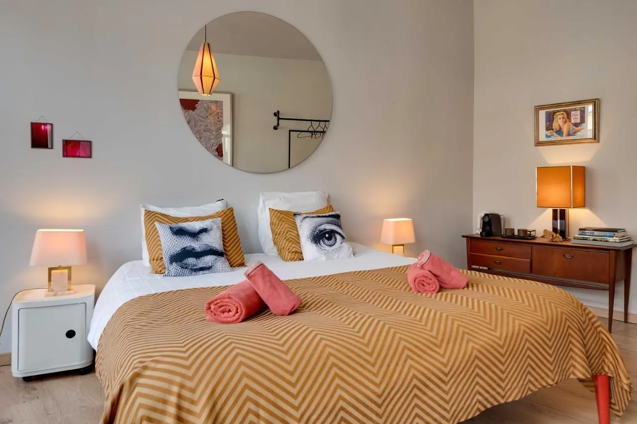 B&B Belle De Nuit Ostend Homestay