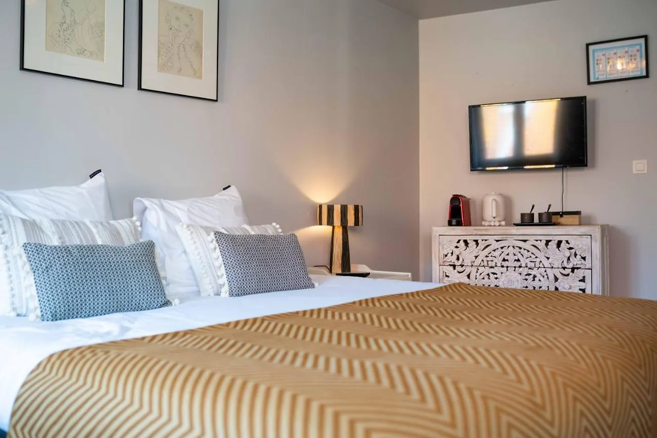 B&B Belle De Nuit Ostend Homestay